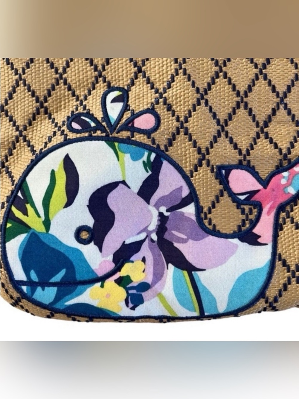 Vera Bradley Marian Floral Beach Crossbody Straw Whale Bag Like New - Picture 7 of 11
